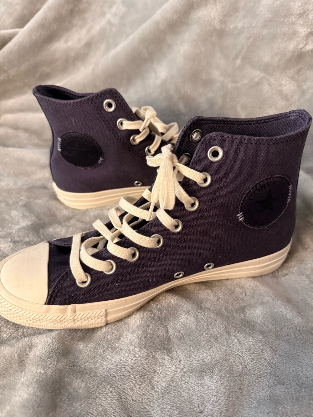 Converse High Top Sneakers in Dark Navy with Cream Accents - Picture 1 of 7